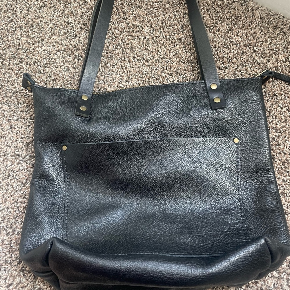 Portland leather company black zipper top tote bag